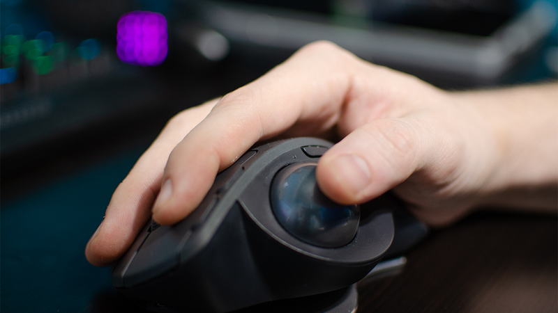 Illustration for article titled You Should Consider a Trackball Mouse